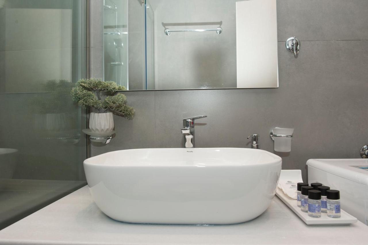 Olympia Luxury Apartment In Marousi Atenas Exterior foto